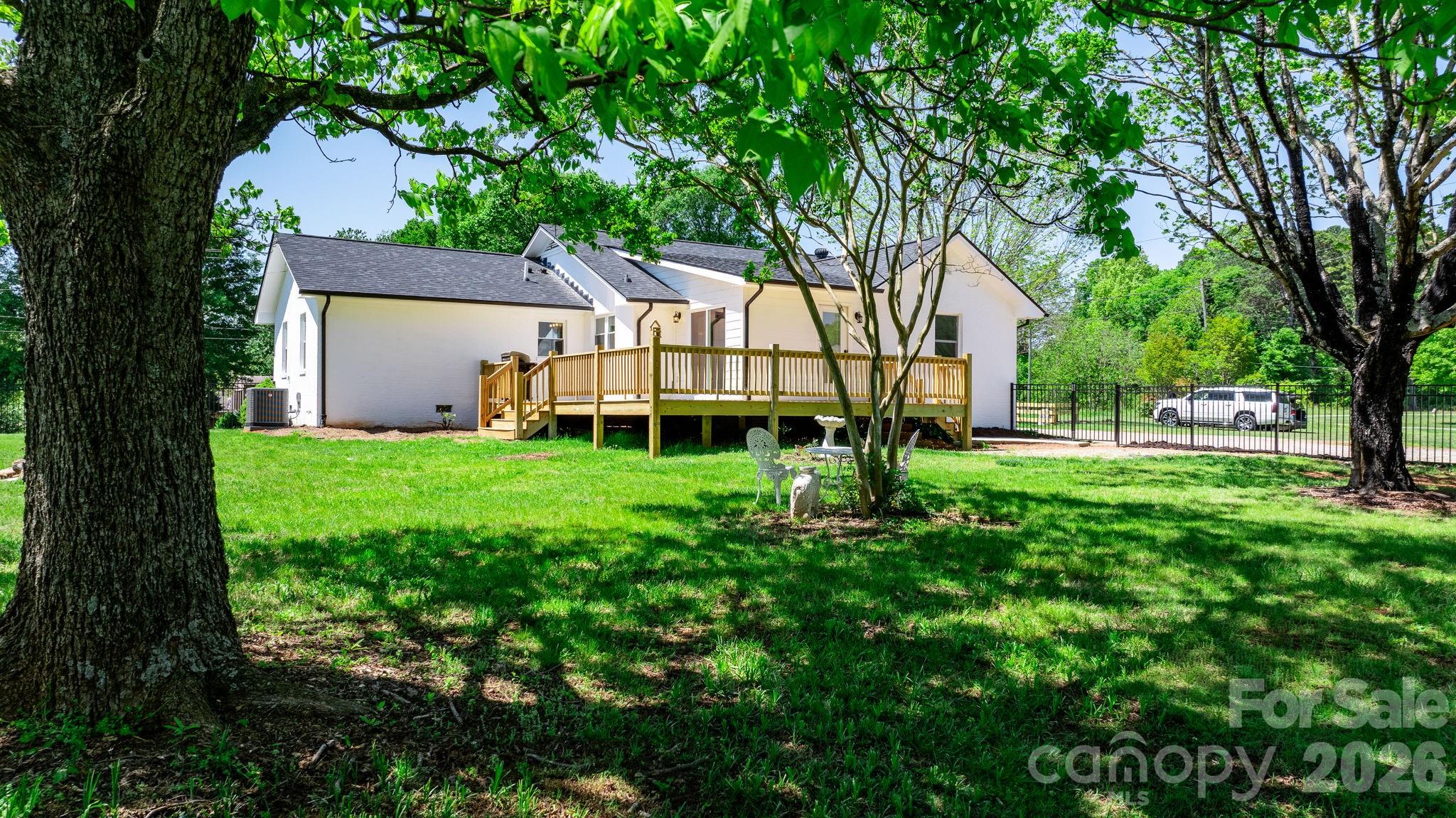 1252 Houston Mill Road Conover, NC 28613 - Photo 29 of 43 front view of a house with a yard