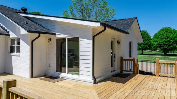$415,000 | 1252 Houston Mill Road, Conover, NC 28613