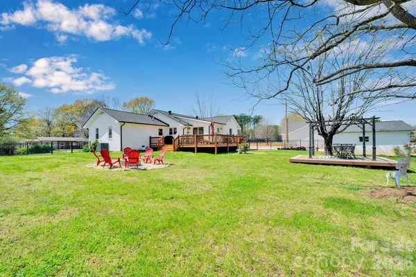 $415,000 | 1252 Houston Mill Road, Conover, NC 28613
