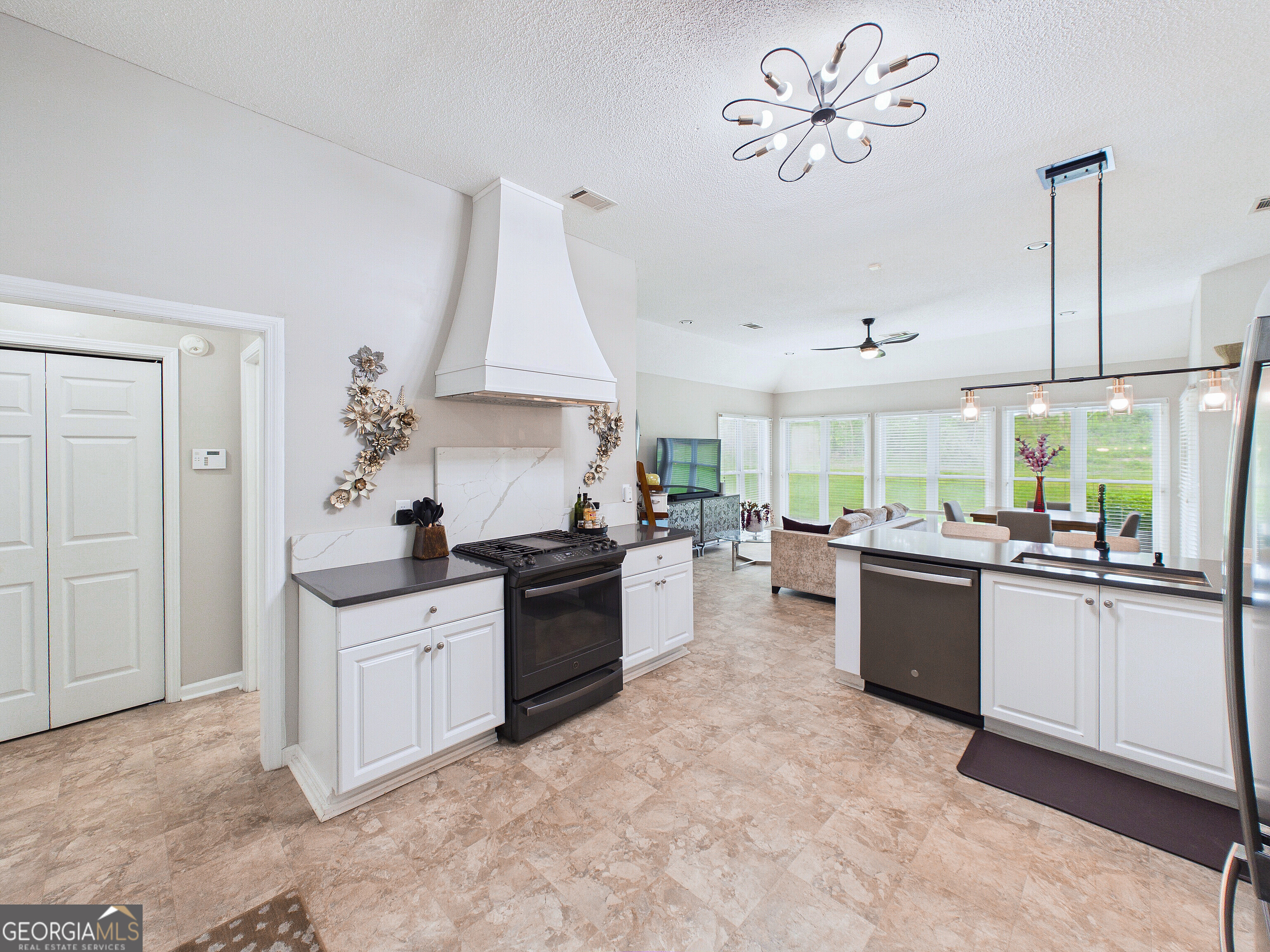115 Raintree Drive Warner Robins, GA 31088 - Photo 33 of 75
