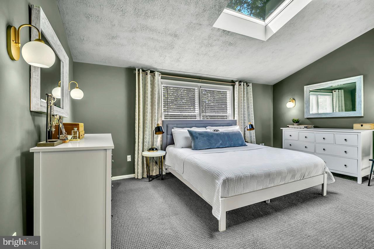 398 Reading Street Pennington, NJ 08534 - Photo 24 of 33 Primary Bedroom