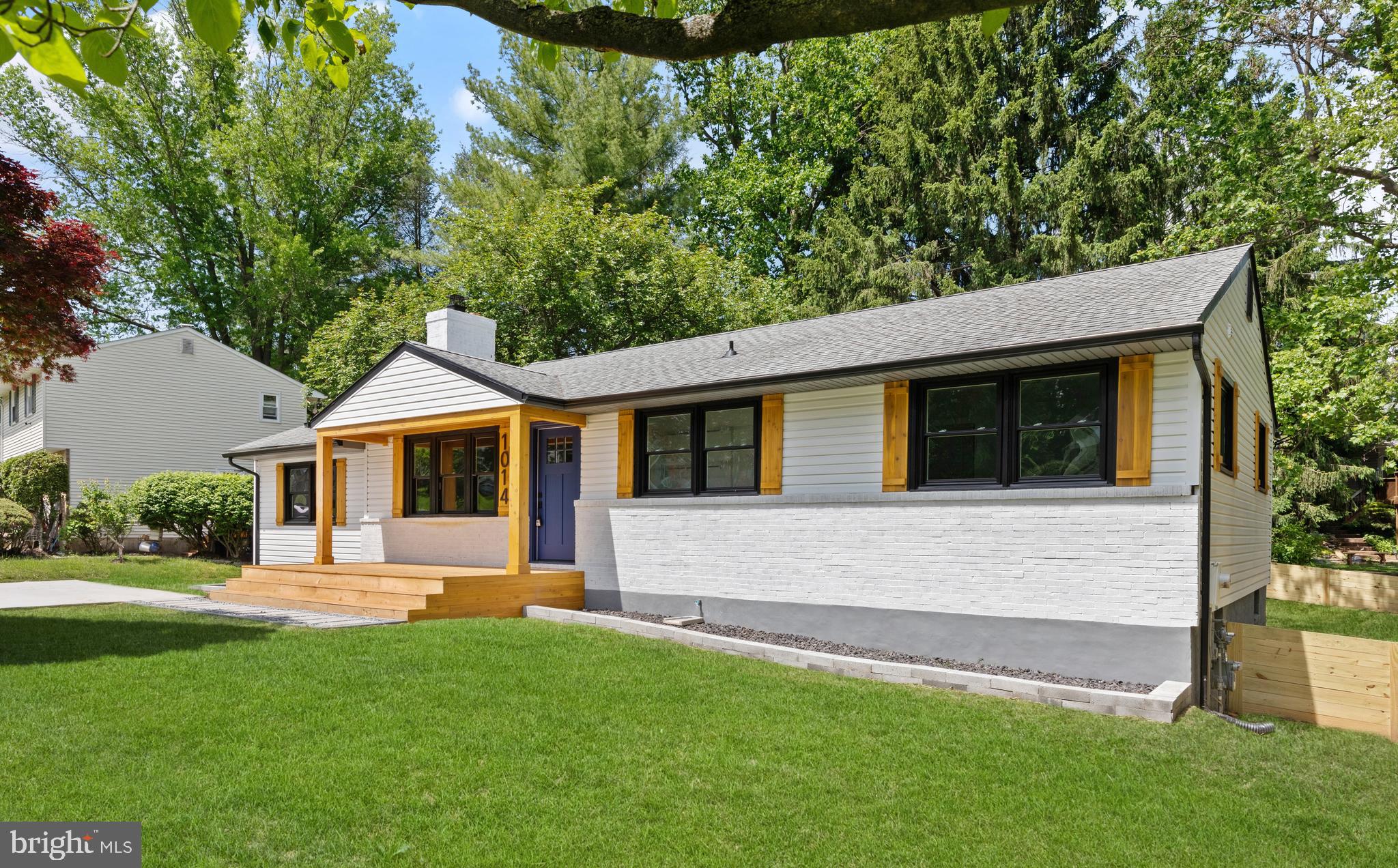 1014 Trickling Brook Road Cockeysville, MD 21030 - Photo 4 of 50