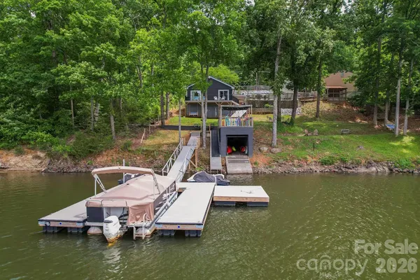 $675,000 | 507 Dockside Terrace, Denton, NC 27239