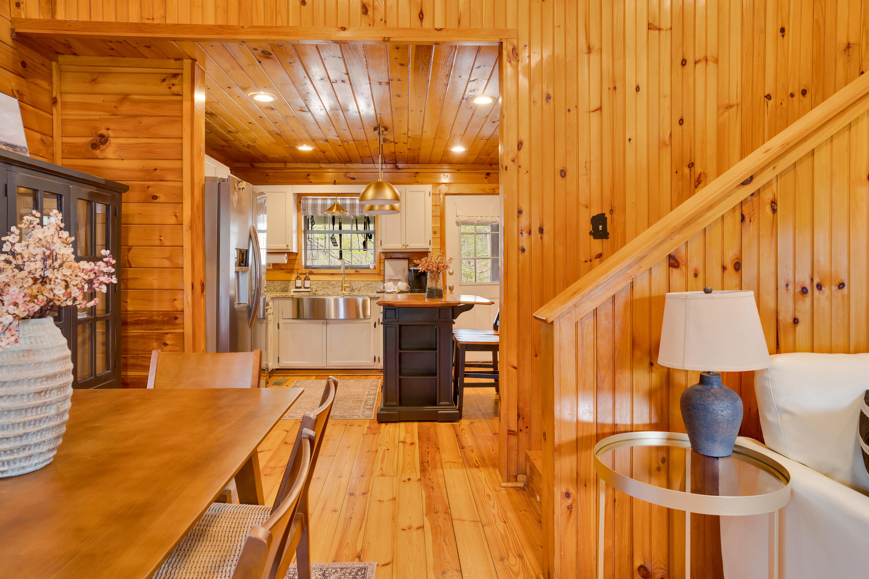 562 Lakeview Drive Rising Fawn, GA 30738 - Photo 13 of 54 562 Lakeview Dr-High-Res-Photos-26