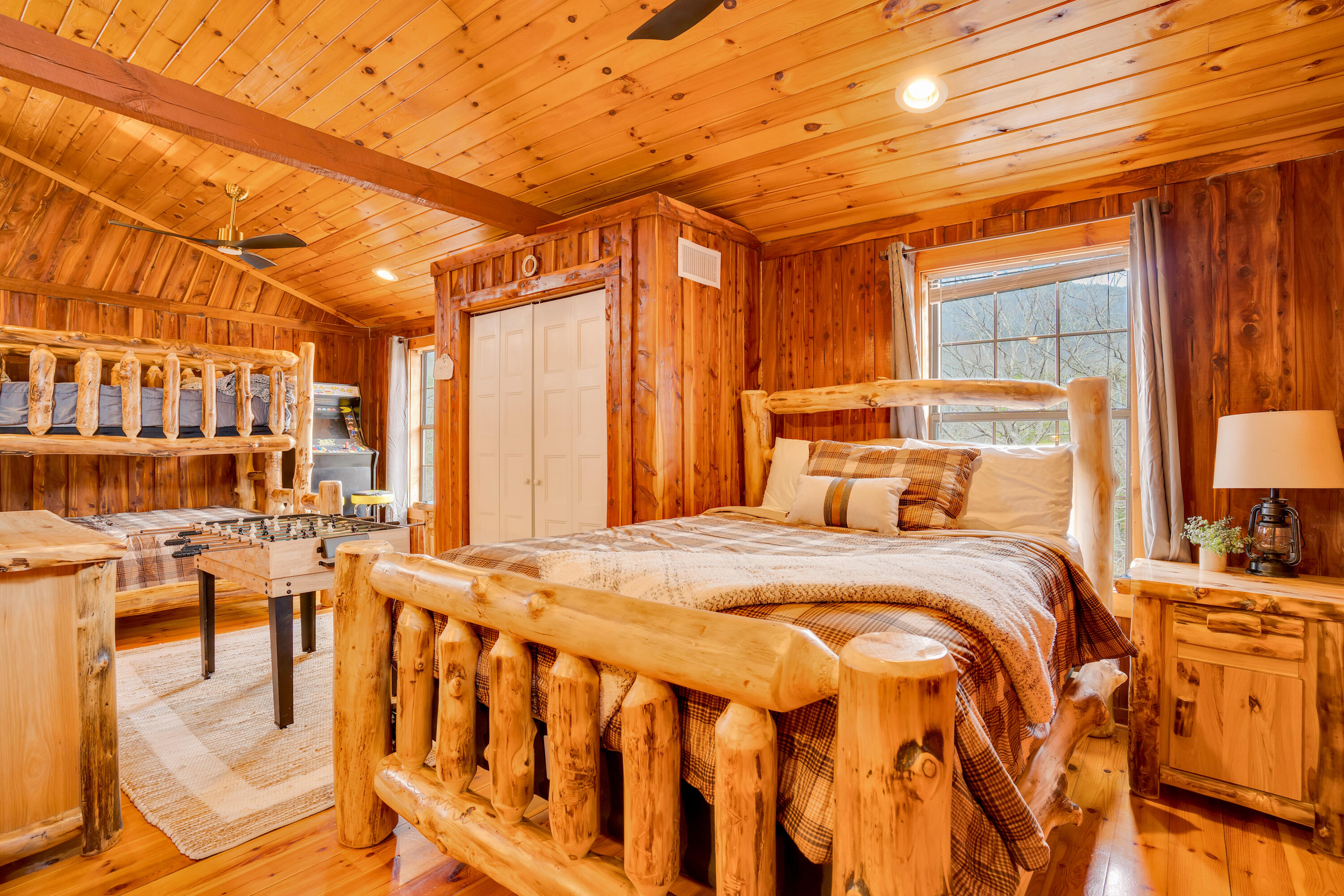 562 Lakeview Drive Rising Fawn, GA 30738 - Photo 27 of 54 562 Lakeview Dr-High-Res-Photos-52