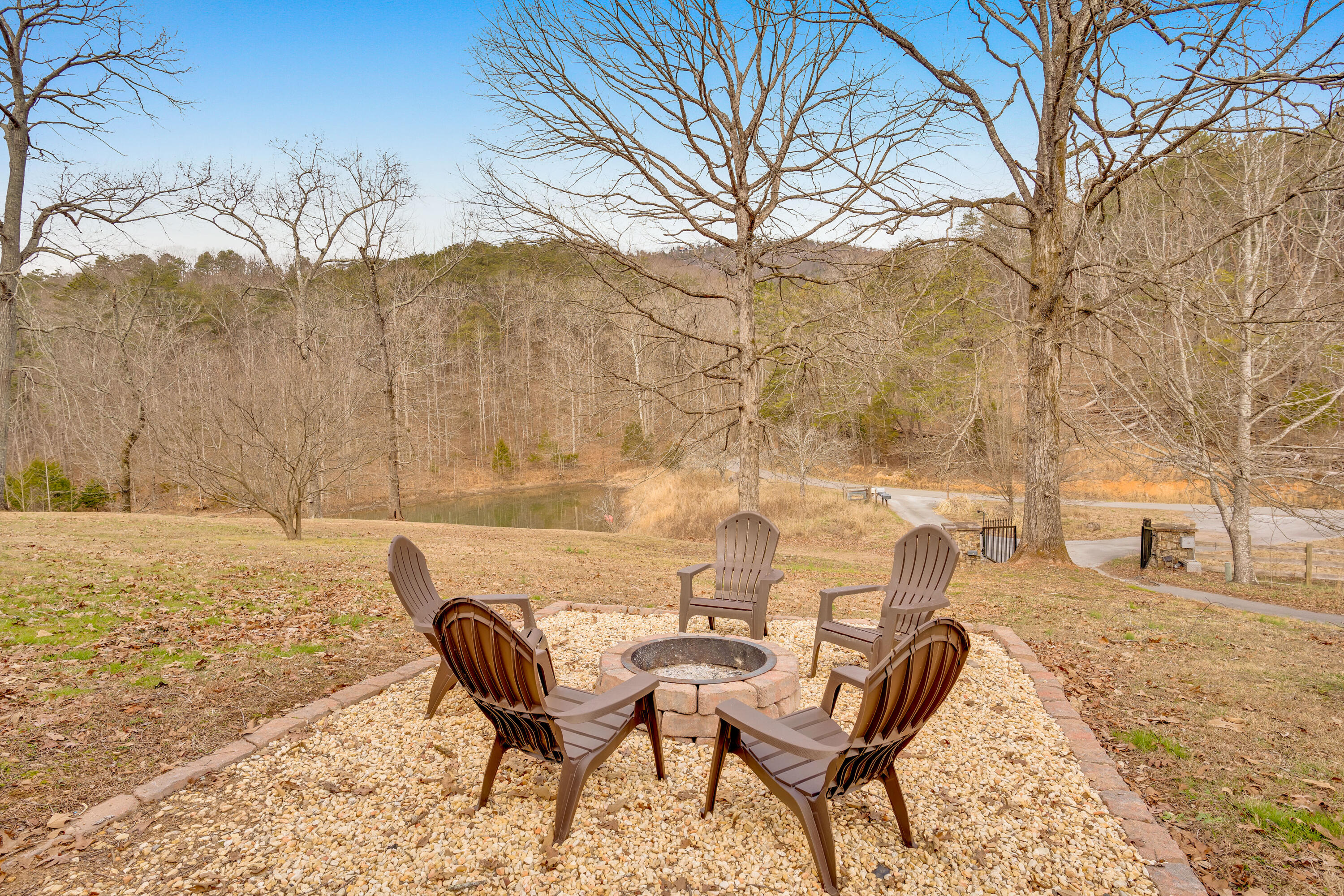 562 Lakeview Drive Rising Fawn, GA 30738 - Photo 39 of 54 562 Lakeview Dr-High-Res-Photos-38