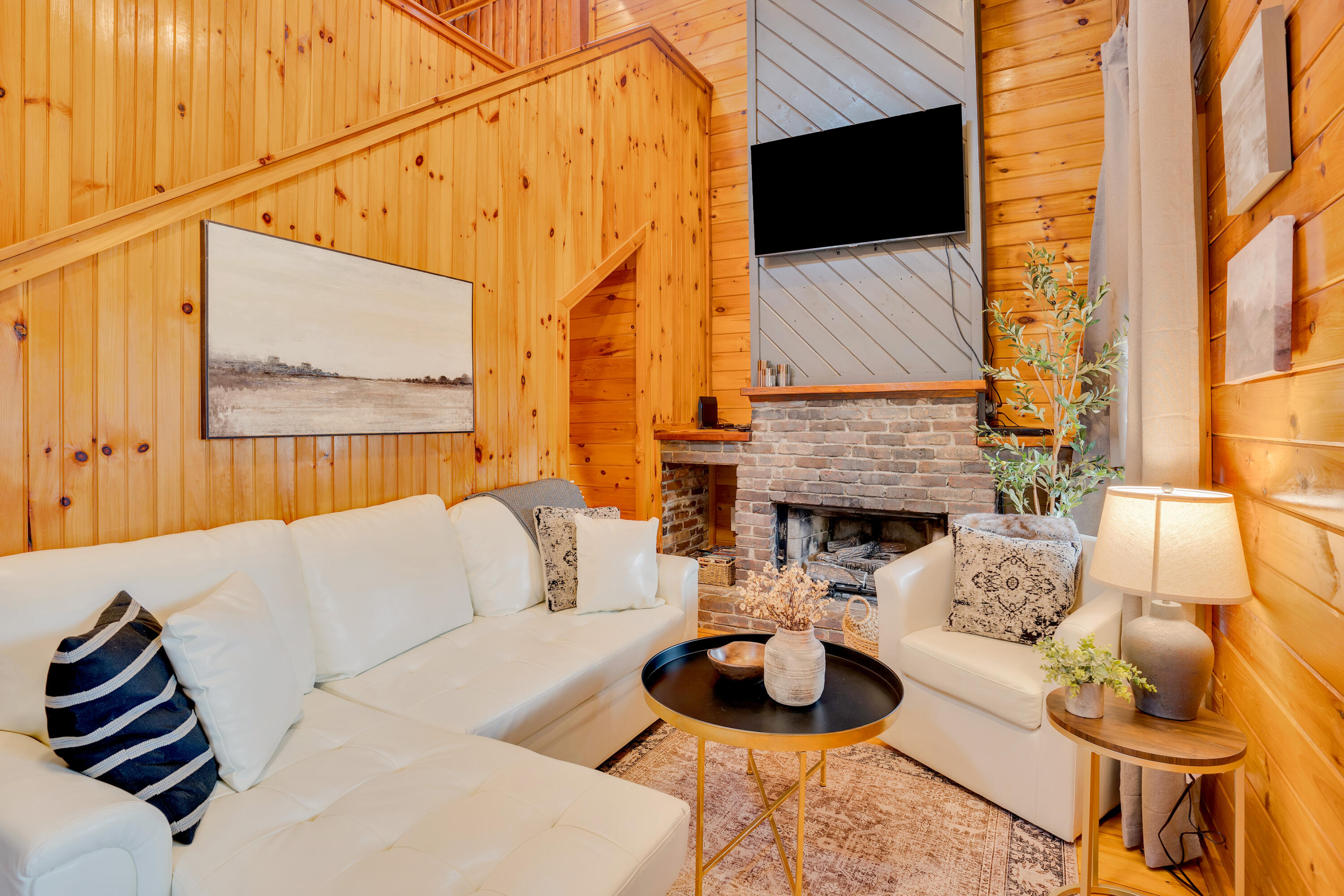 562 Lakeview Drive Rising Fawn, GA 30738 - Photo 9 of 54 562 Lakeview Dr-High-Res-Photos-22