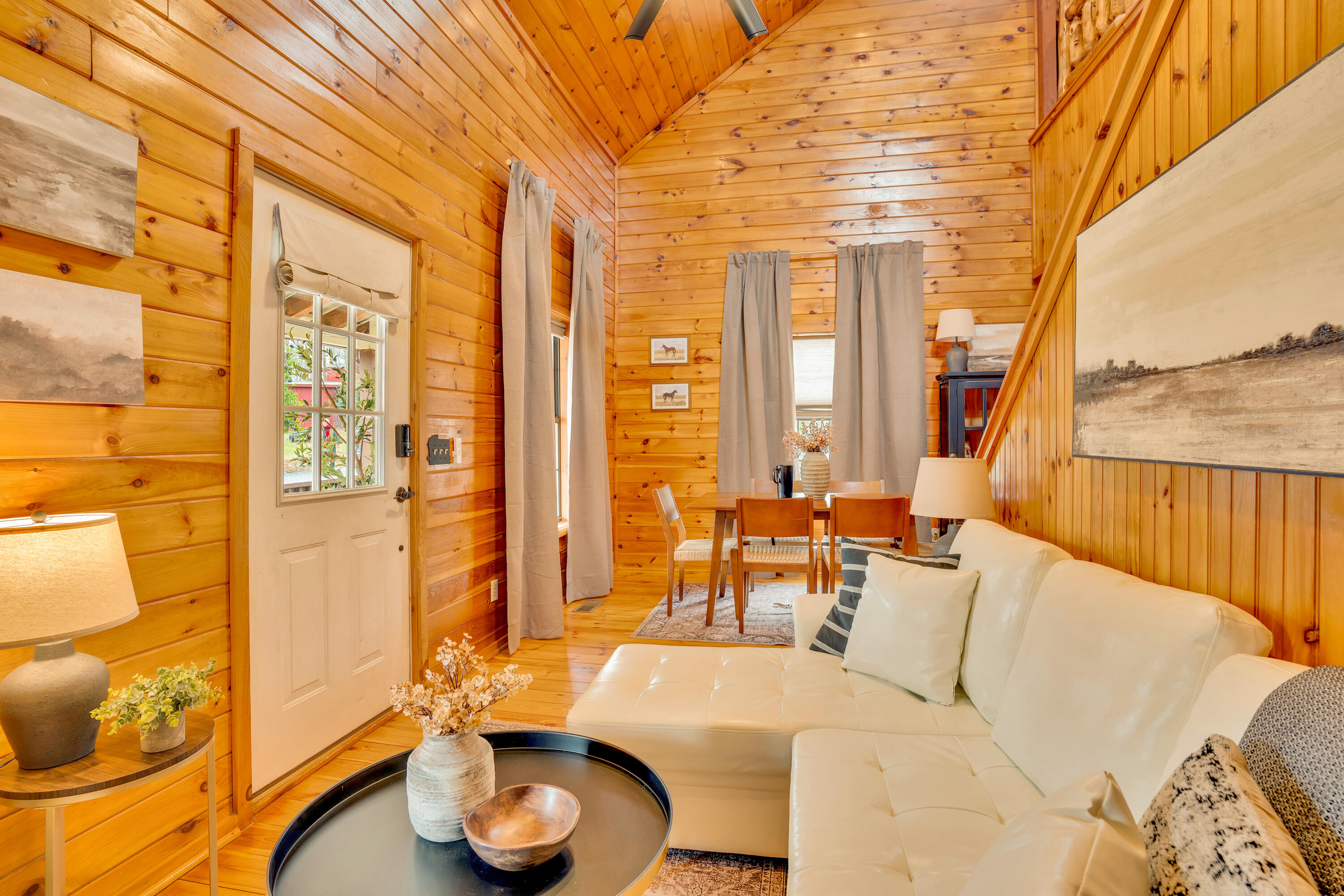 562 Lakeview Drive Rising Fawn, GA 30738 - Photo 10 of 54 562 Lakeview Dr-High-Res-Photos-42