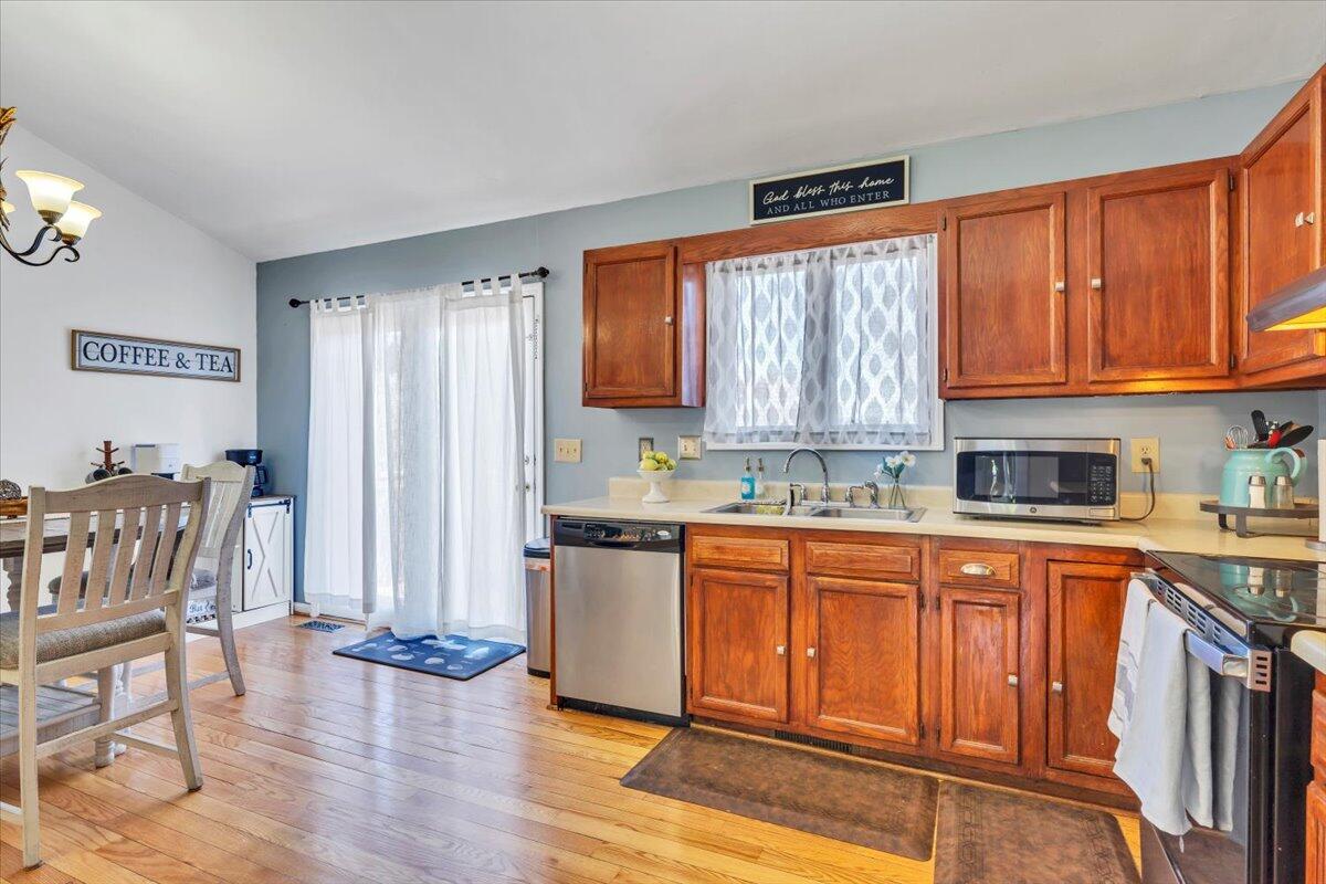 3622 View Avenue Roanoke, VA 24018 - Photo 10 of 48 14-MIB00877