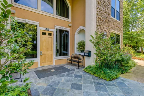 $550,000 | 2600 Hillsboro Pike, Unit 123, Nashville, TN 37212