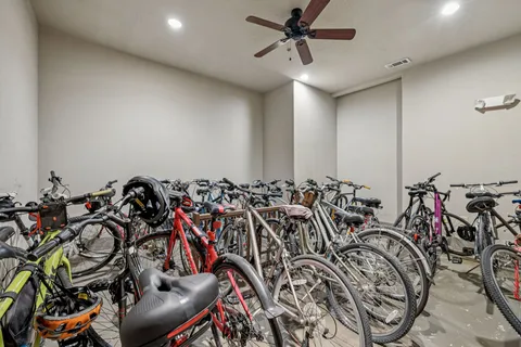 $550,000 | 2600 Hillsboro Pike, Unit 123, Nashville, TN 37212