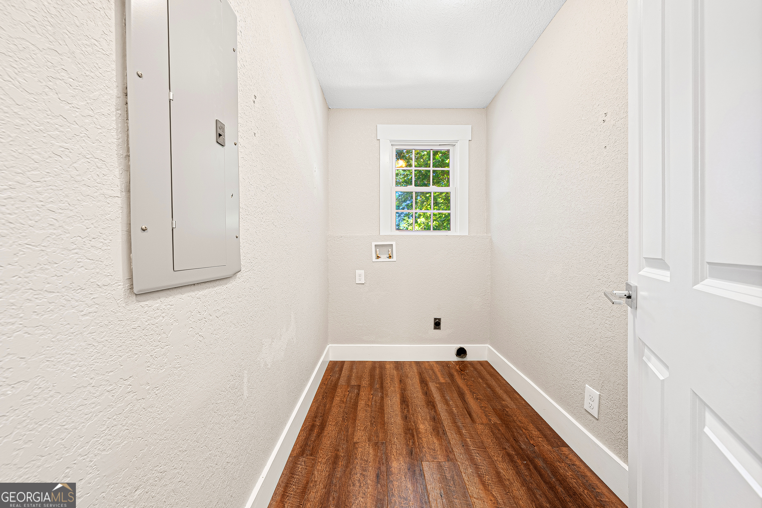 106 Hart Terrace Hartwell, GA 30643 - Photo 15 of 20