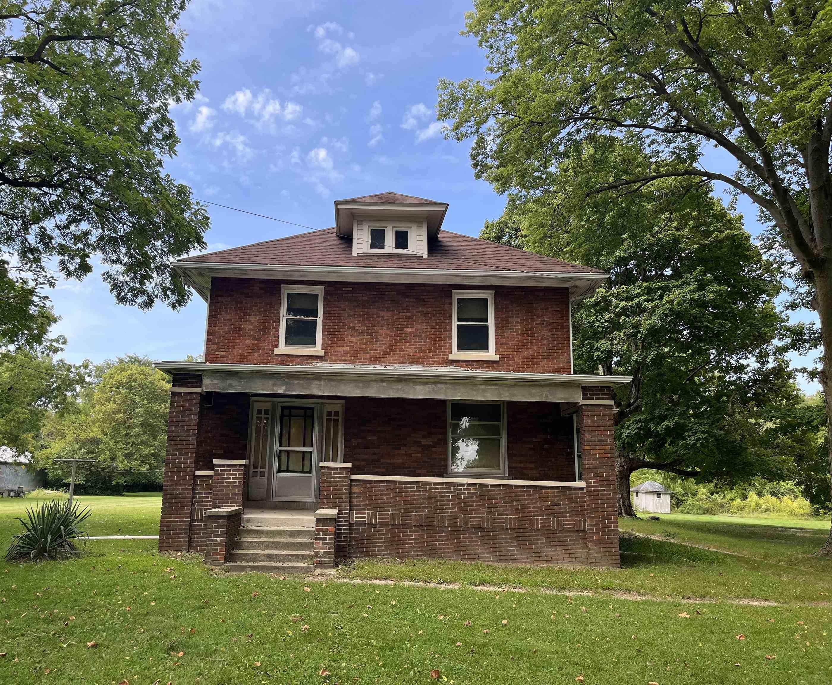 206 Hartzell Road New Haven, IN 46774 - Photo 3 of 33