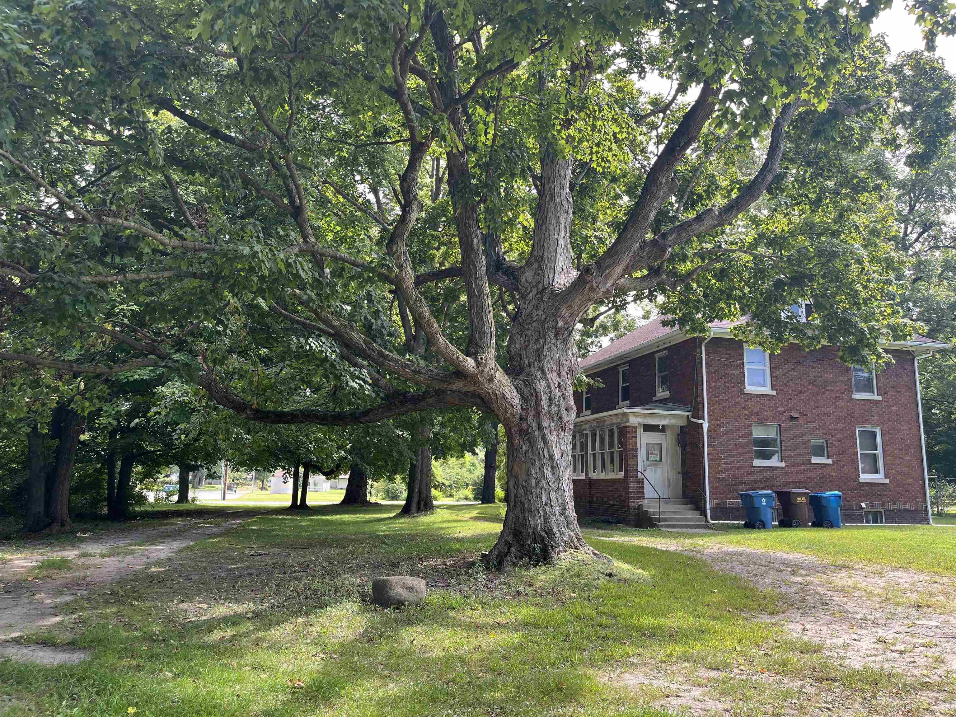 206 Hartzell Road New Haven, IN 46774 - Photo 4 of 33