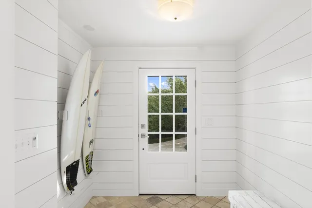 $35,000 | 2 Drew Lane, Nantucket, MA 02554