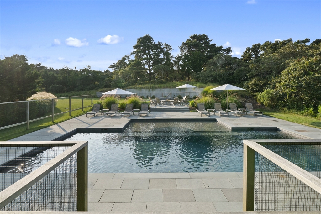 2 Drew Lane Nantucket, MA 02554 - Photo 7 of 34