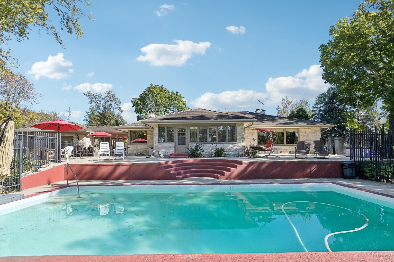 1090 Roselle Road Inverness, IL 60067 - Photo 66 of 82 Gallery Image 66