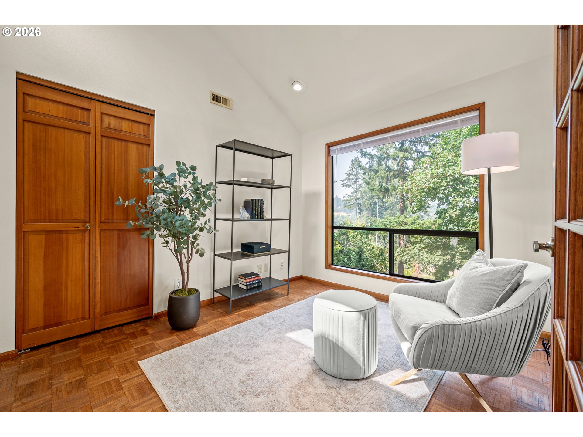 3965 Spring Boulevard Eugene, OR 97405 - Photo 19 of 48 Gallery Image 19
