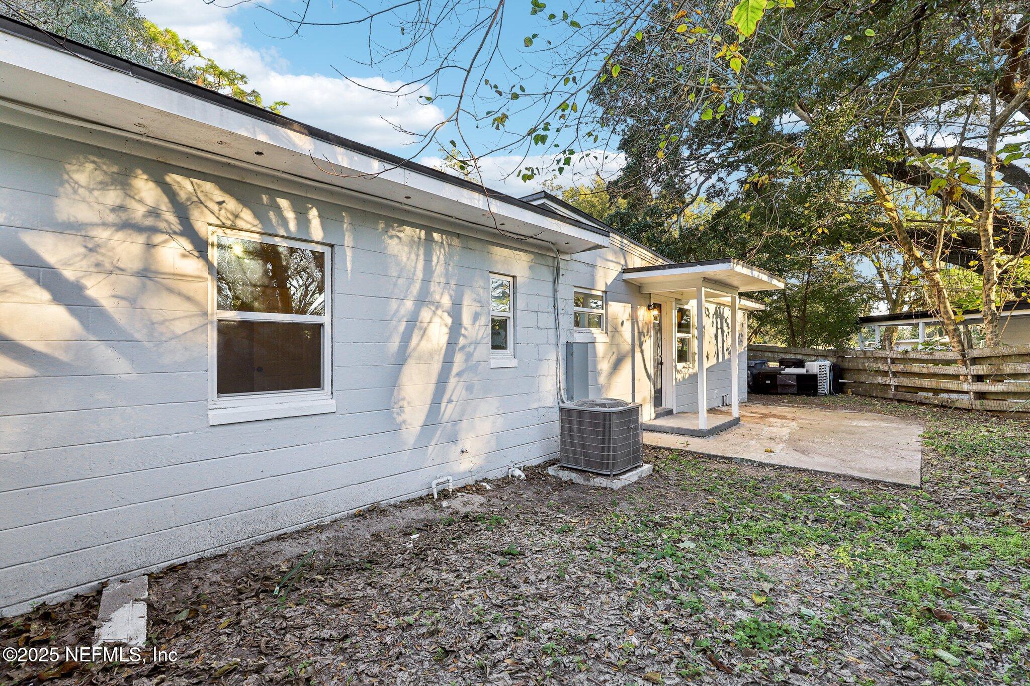 1268 King Arthur Road Jacksonville, FL 32211 - Photo 34 of 35 a view of a porch with furniture