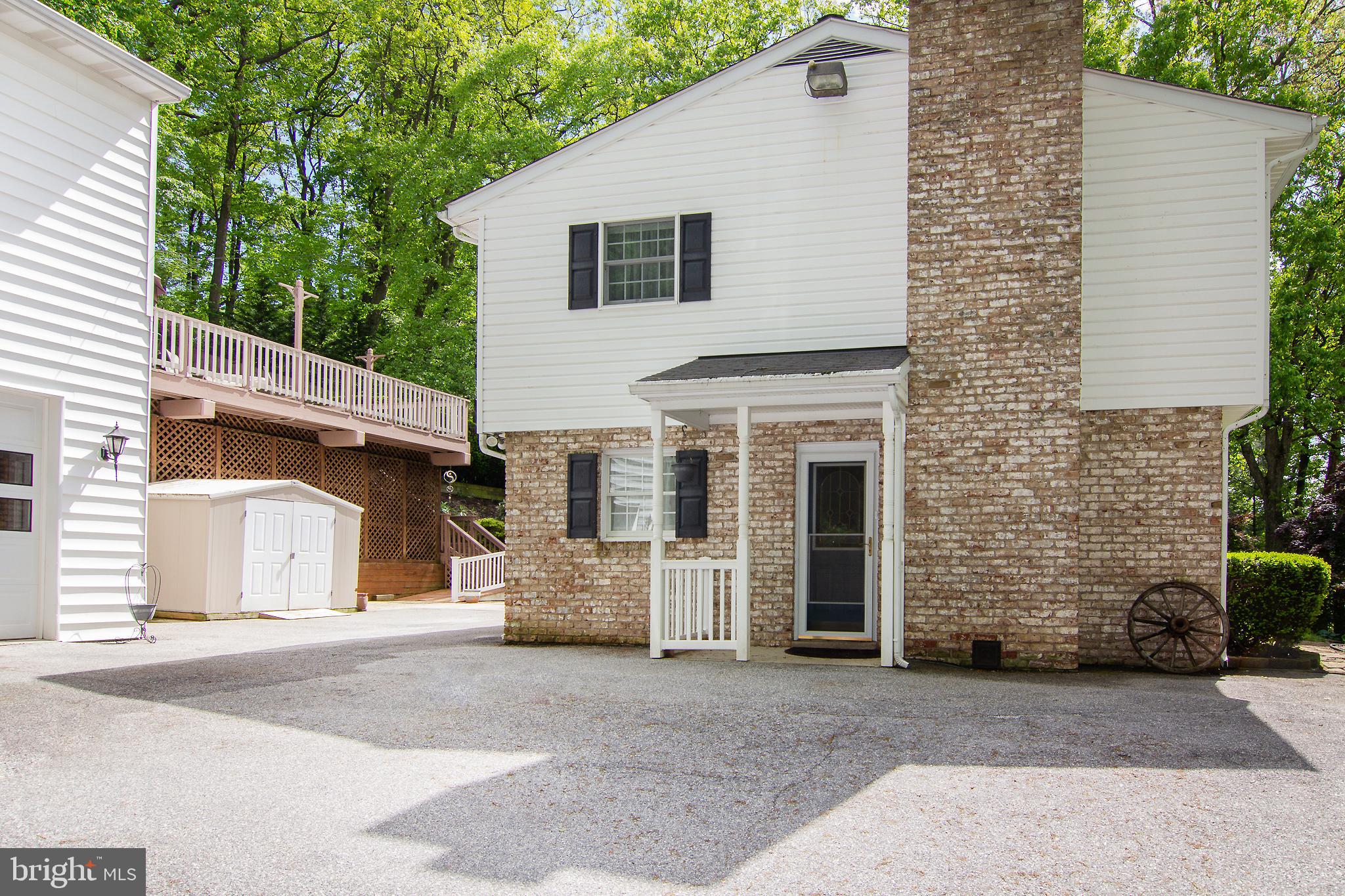 727 Meadow Branch Road Westminster, MD 21158 - Photo 29 of 41 Side Entrance