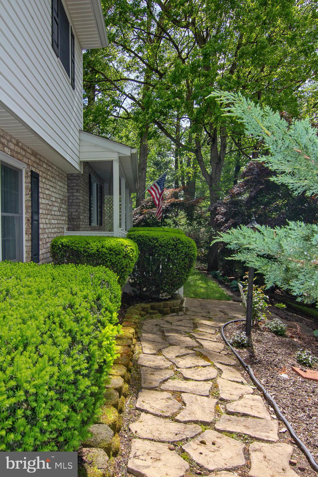 727 Meadow Branch Road Westminster, MD 21158 - Photo 31 of 41 Front Walkway