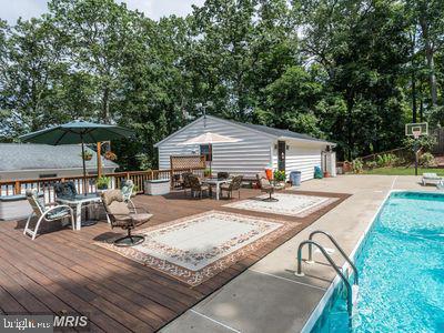 727 Meadow Branch Road Westminster, MD 21158 - Photo 39 of 41 Pool