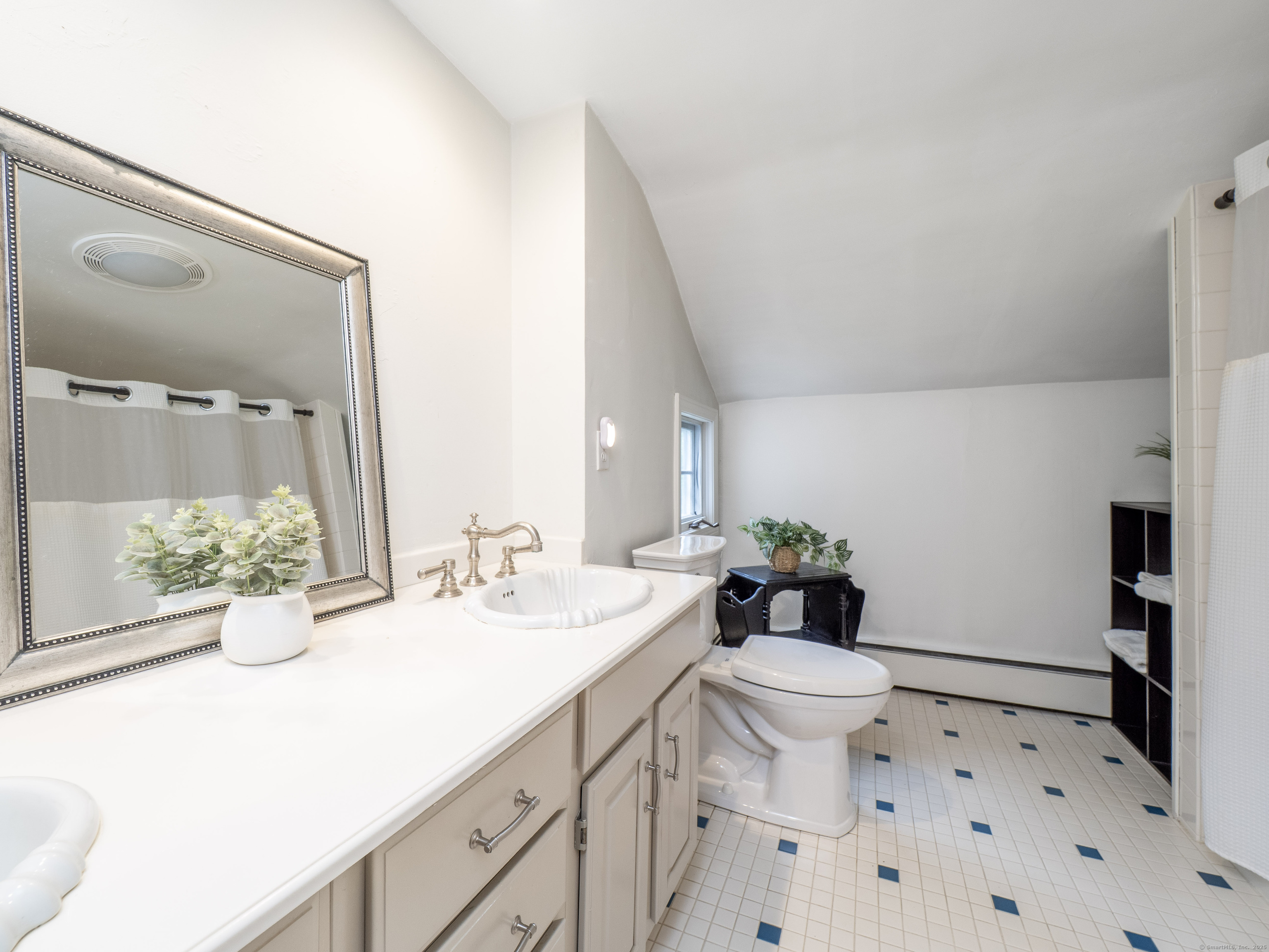 110 Dudley Road Wilton, CT 06897 - Photo 19 of 32