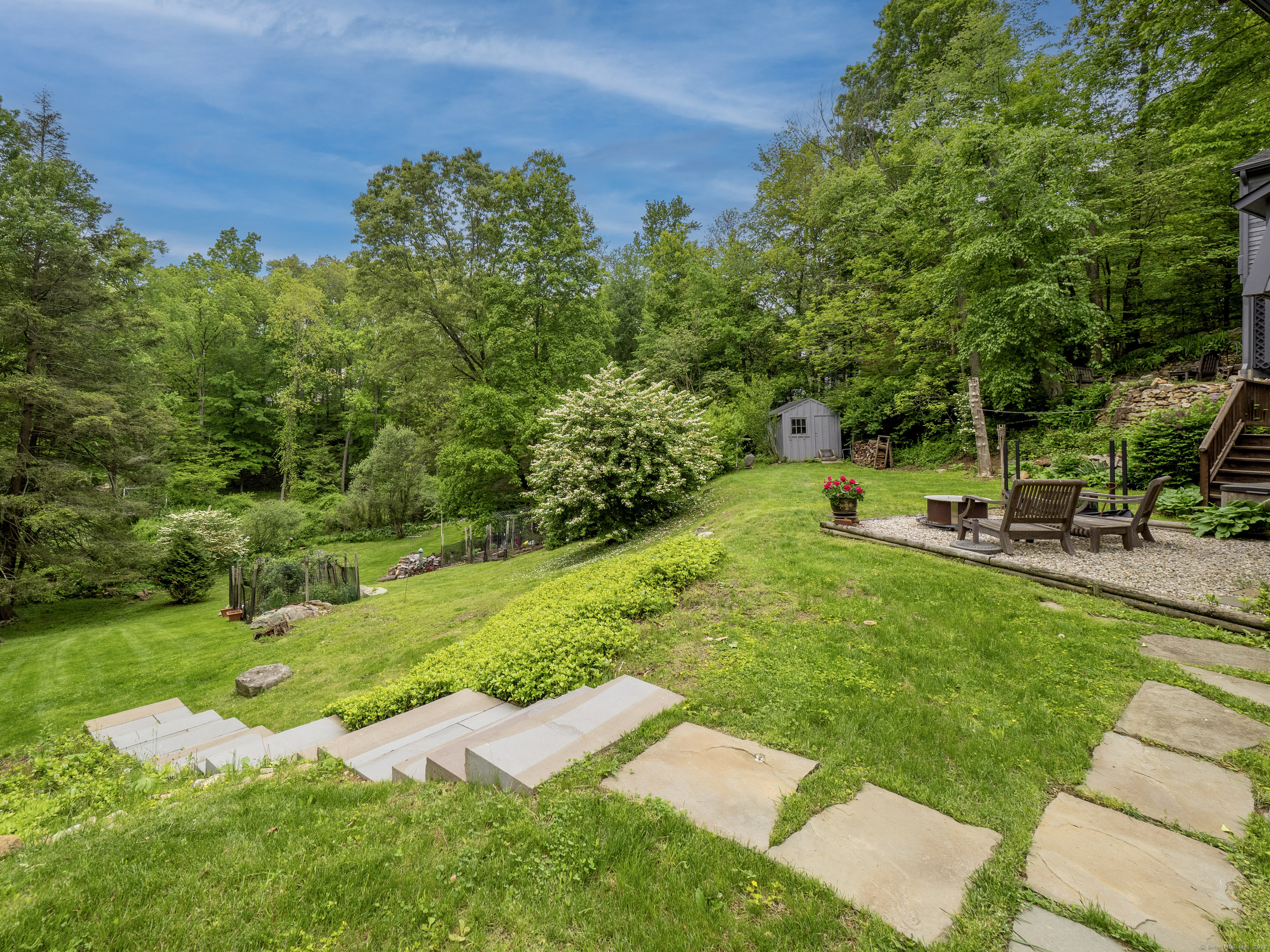 110 Dudley Road Wilton, CT 06897 - Photo 23 of 32