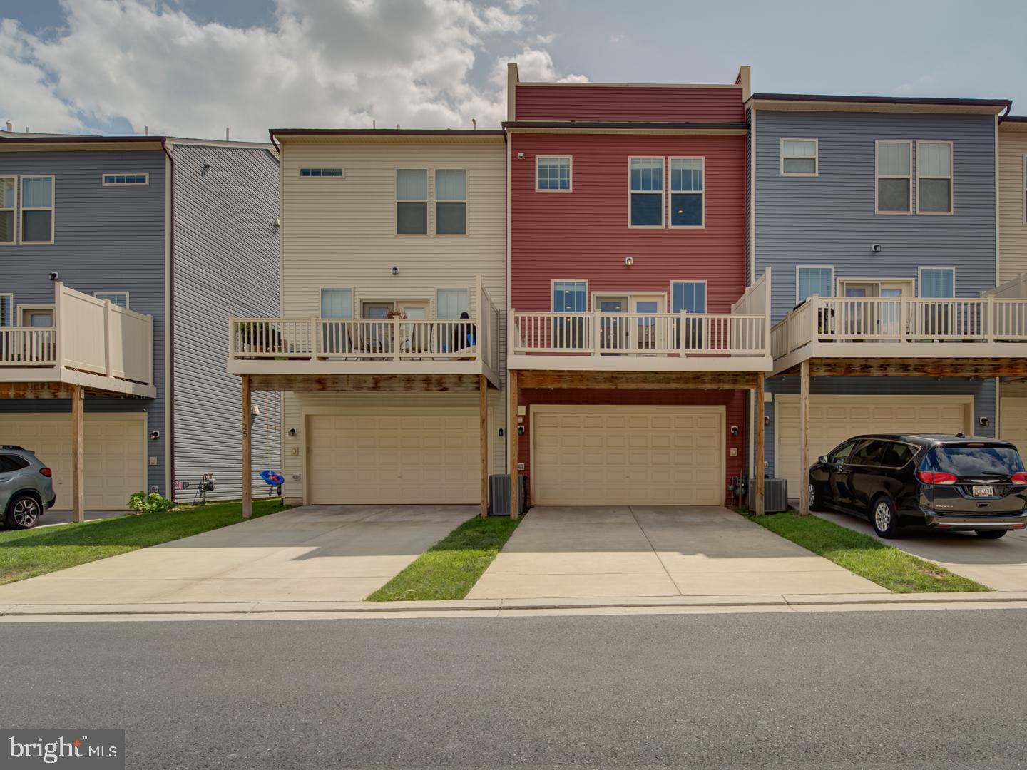 1127 Lawler Drive Frederick, MD 21702 - Photo 9 of 69