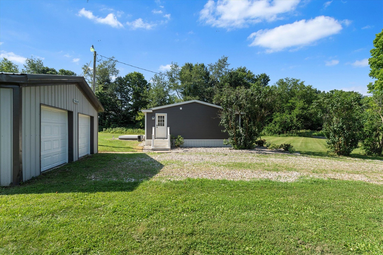 59009 Penn Road Cassopolis, MI 49031 - Photo 29 of 36