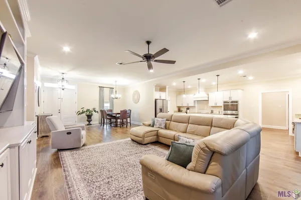 $860,000 | 32147 Lower Rome Road, Springfield, LA 70462