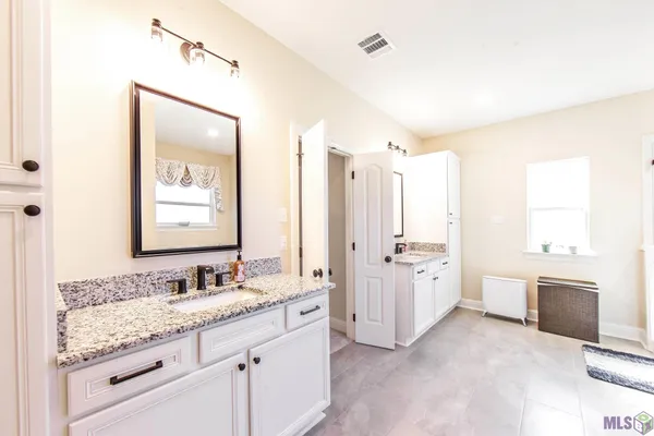 $860,000 | 32147 Lower Rome Road, Springfield, LA 70462