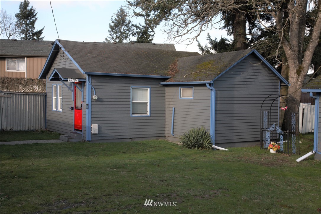10105 Sales Road South Tacoma, WA 98444 - Photo 13 of 18