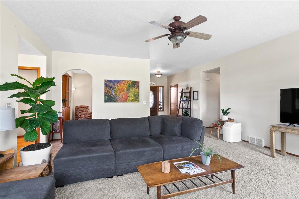 9310 South Spotted Road Cheney, WA 99004 - Photo 8 of 50