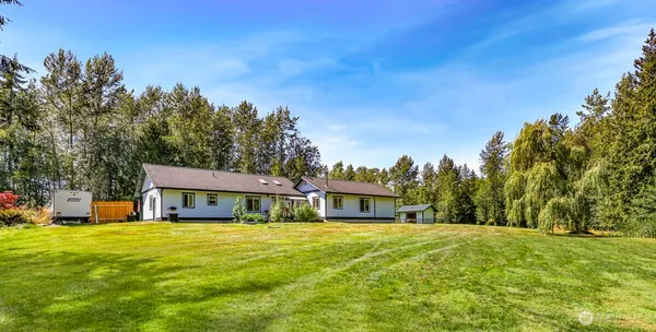$949,000 | 19379 Morton Road, Burlington, WA 98233