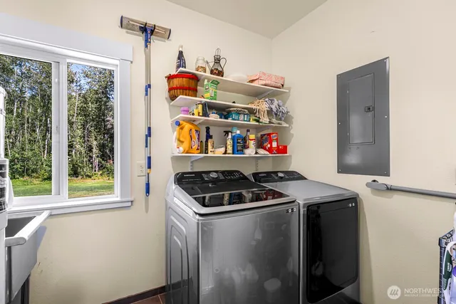 $949,000 | 19379 Morton Road, Burlington, WA 98233