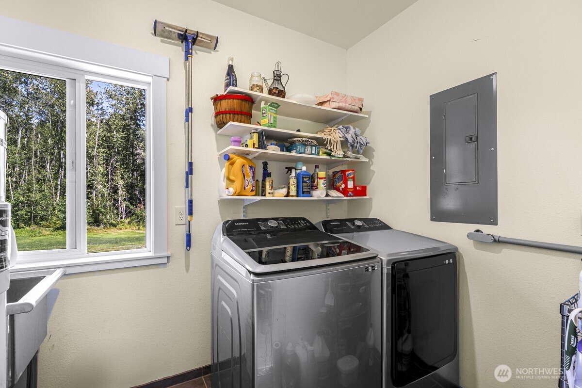19379 Morton Road Burlington, WA 98233 - Photo 28 of 40 Gallery Image 28