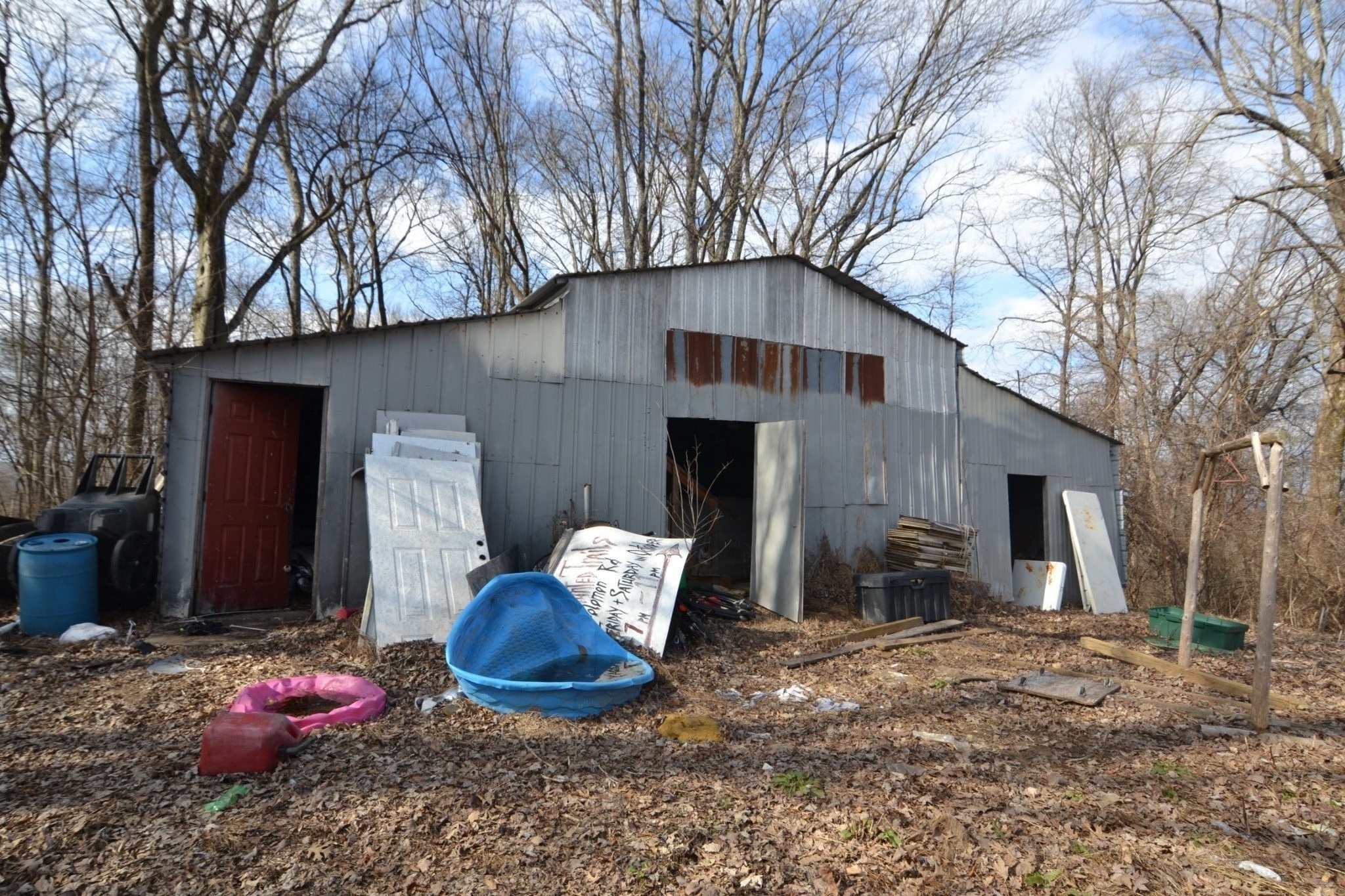 815 Solomon Road Pulaski, TN 38478 - Photo 9 of 41 a front view of a house with garden