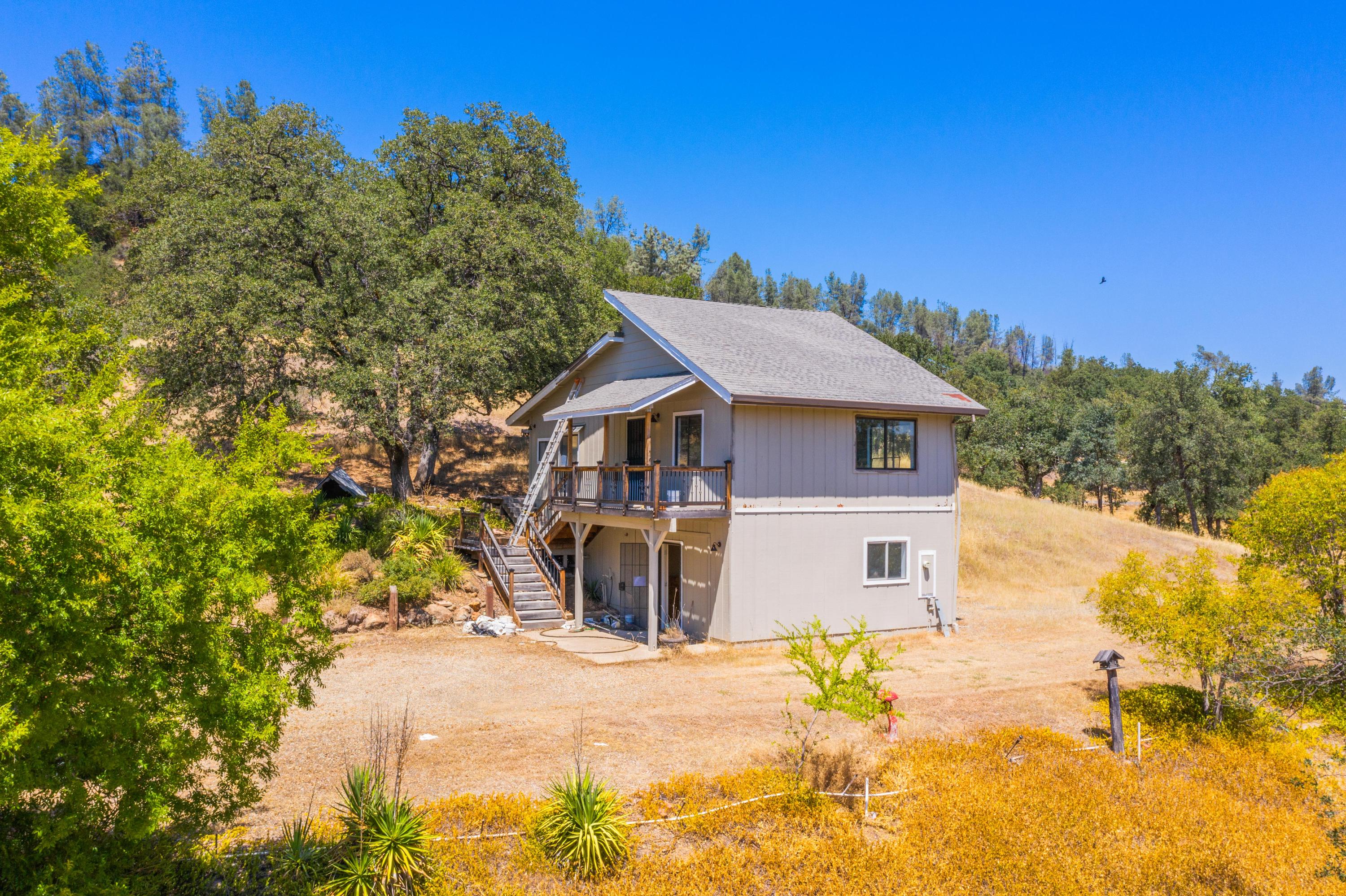 10810 Oak Run Road Oak Run, CA 96069 - Photo 11 of 31 10810-23