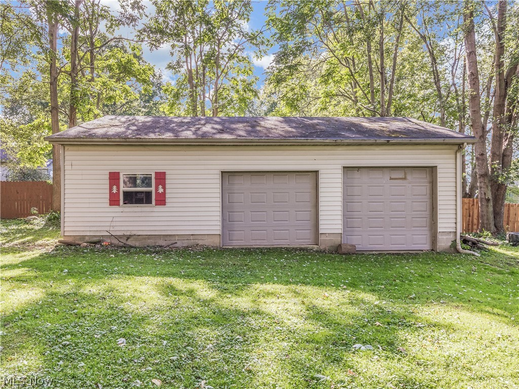 494 Trease Road Wadsworth, OH 44281 - Photo 5 of 35
