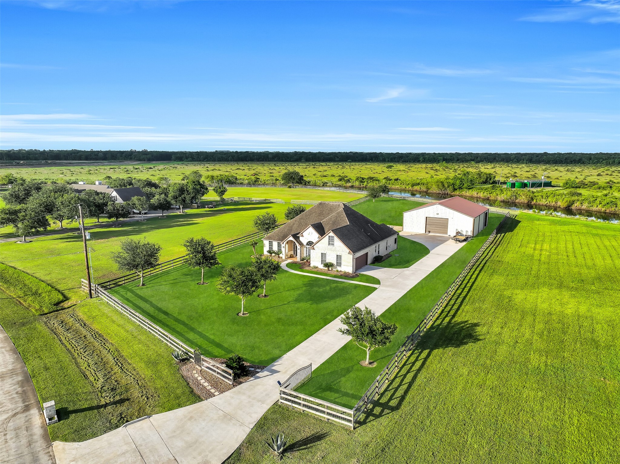 7611 Oak Alley Court Rosharon, TX 77583 - Photo 1 of 37