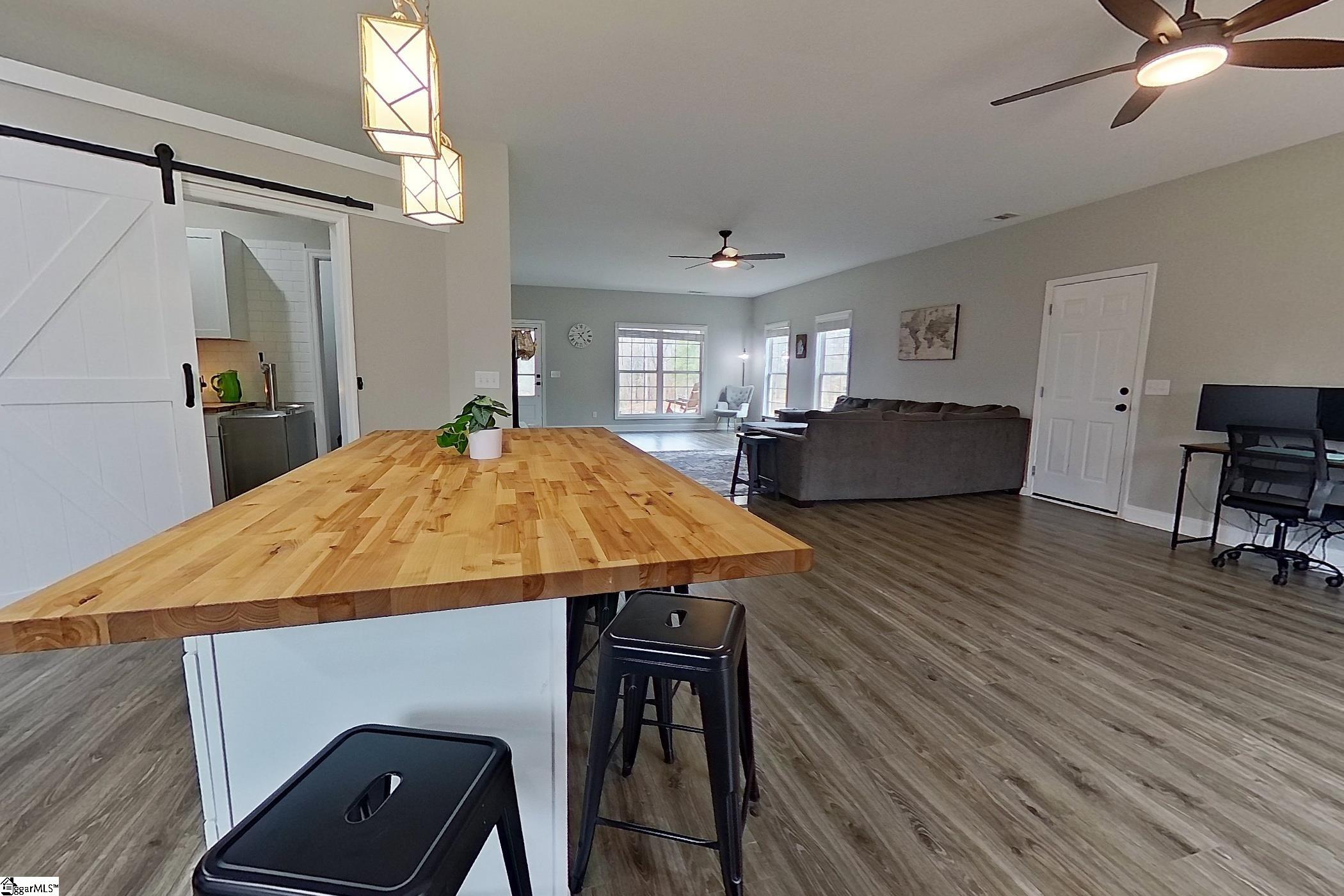 1013 Pearson Road Woodruff, SC 29388 - Photo 11 of 38 Gallery Image 11