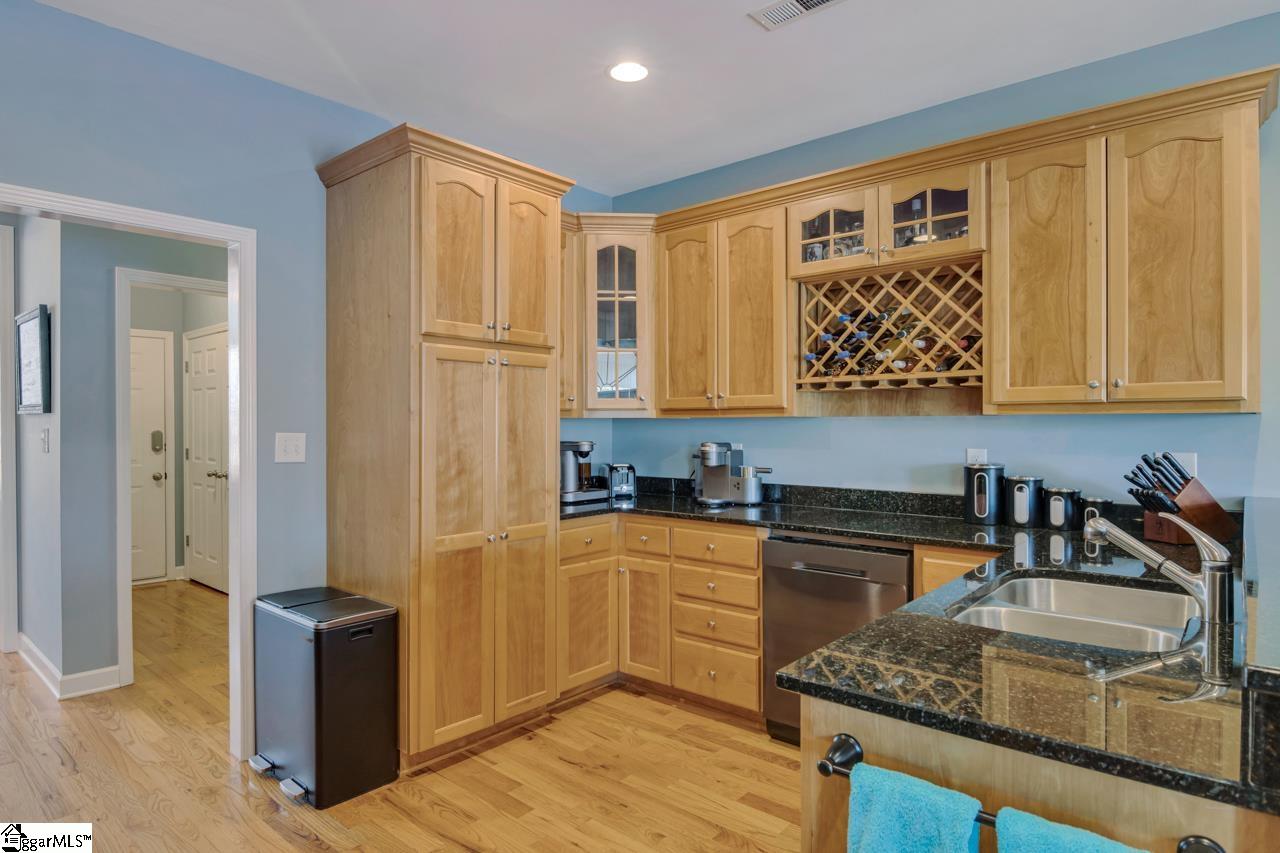335 Stardust Lane Seneca, SC 29672 - Photo 14 of 36 Gallery Image 14