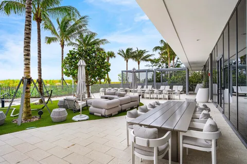 $3,049,000 | 900 North Ocean Boulevard, Unit 1204, Pompano Beach, FL 33062