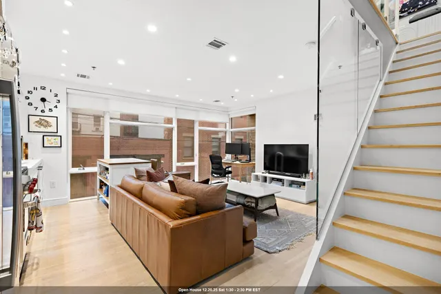 $5,600 | 313 Washington Street, Unit 7, Hoboken, NJ 07030