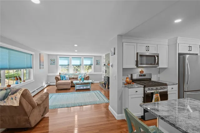 $3,500 | 181 Highland Avenue, Warwick, RI 02886