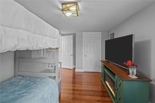 $3,500 | 181 Highland Avenue, Warwick, RI 02886