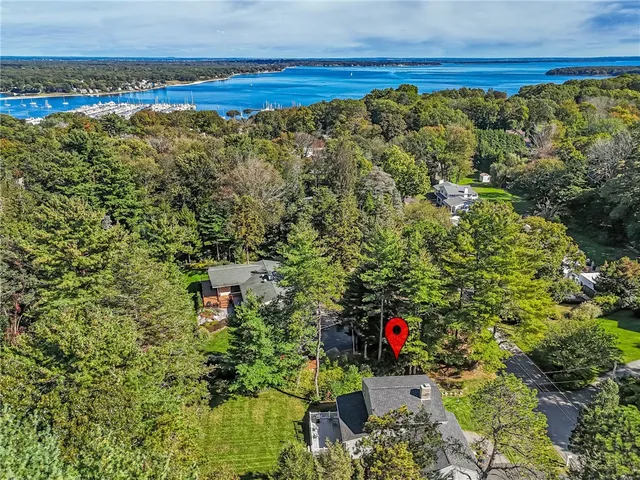 $3,500 | 181 Highland Avenue, Warwick, RI 02886