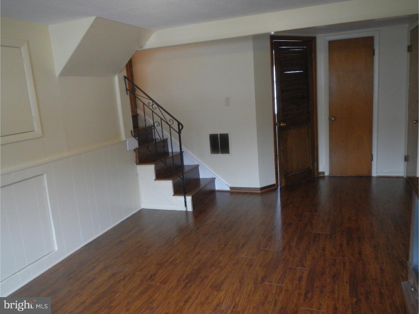 61 Valley View Road Hamilton, NJ 08620 - Photo 12 of 22 Family Room