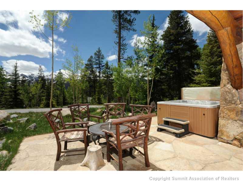 12 Rounds Road Breckenridge, CO 80424 - Photo 18 of 23 a backyard of a house with table and chairs